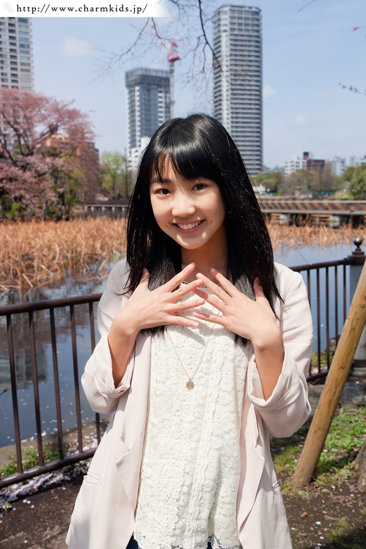 Momo Shiina