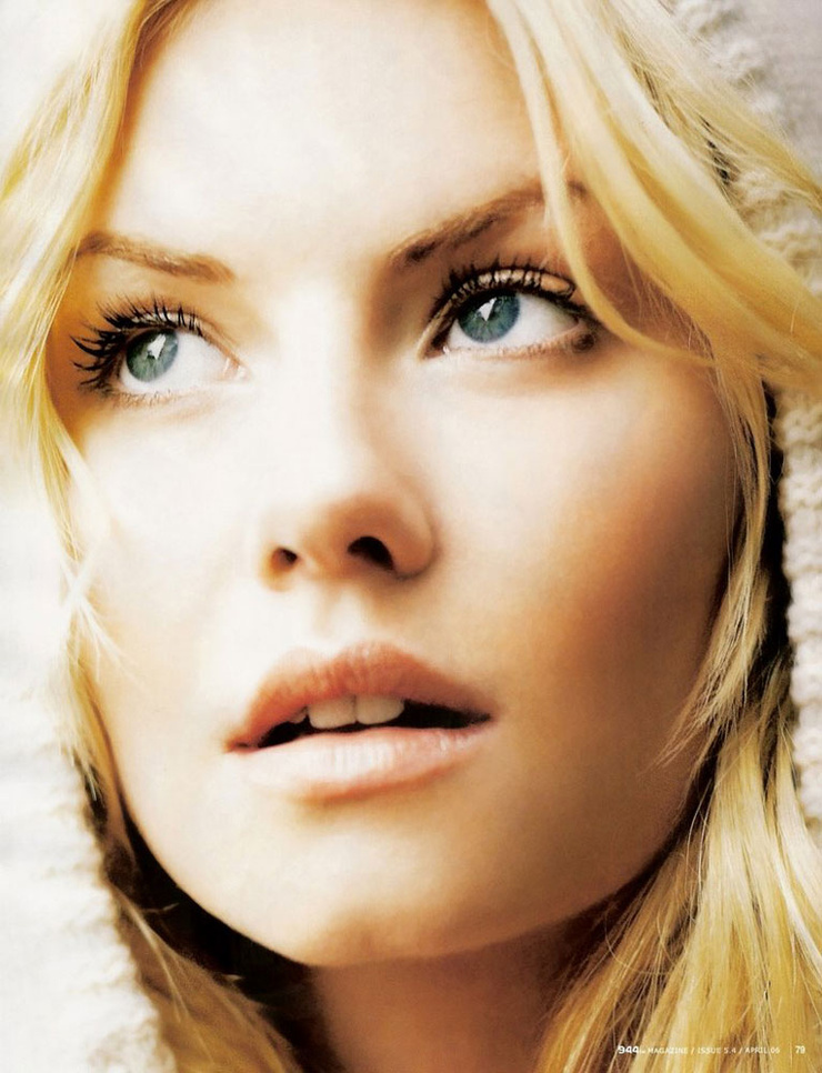 Elisha Cuthbert Elisha Cuthbert