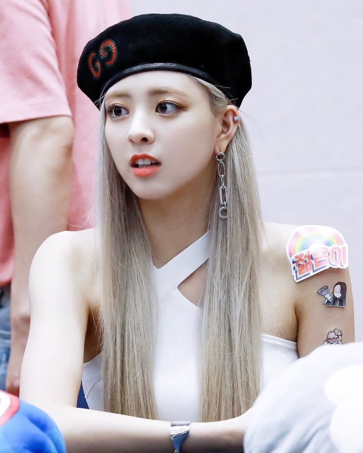 Yuna (ITZY)