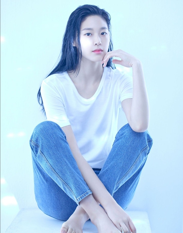 Seol-Hyun Kim Seol-Hyun Kim