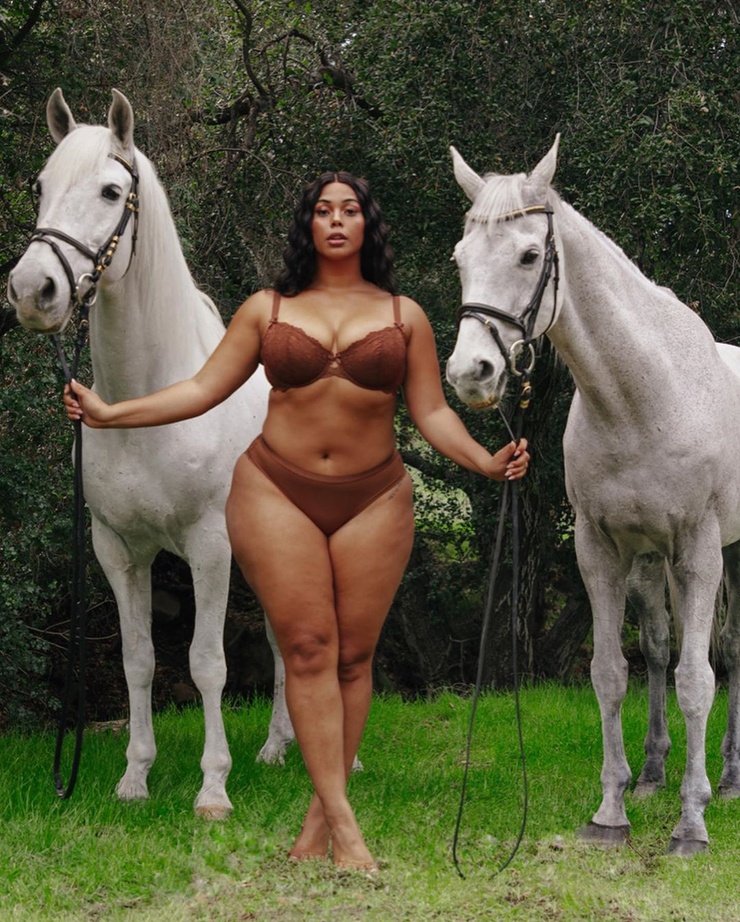 Tabria Majors