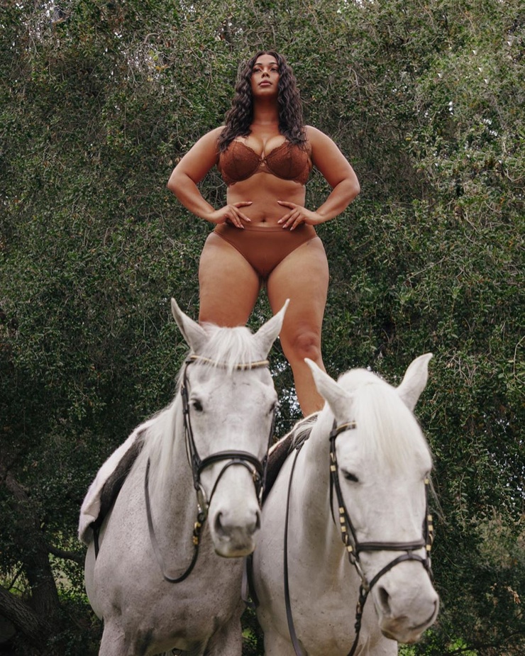 Tabria Majors