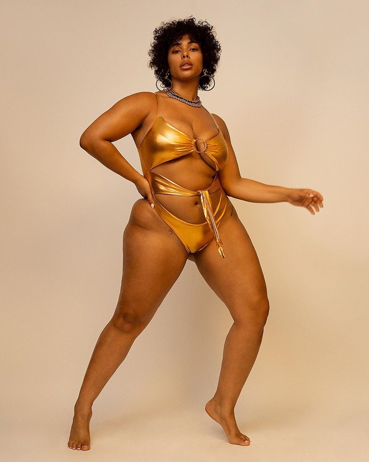 Tabria Majors