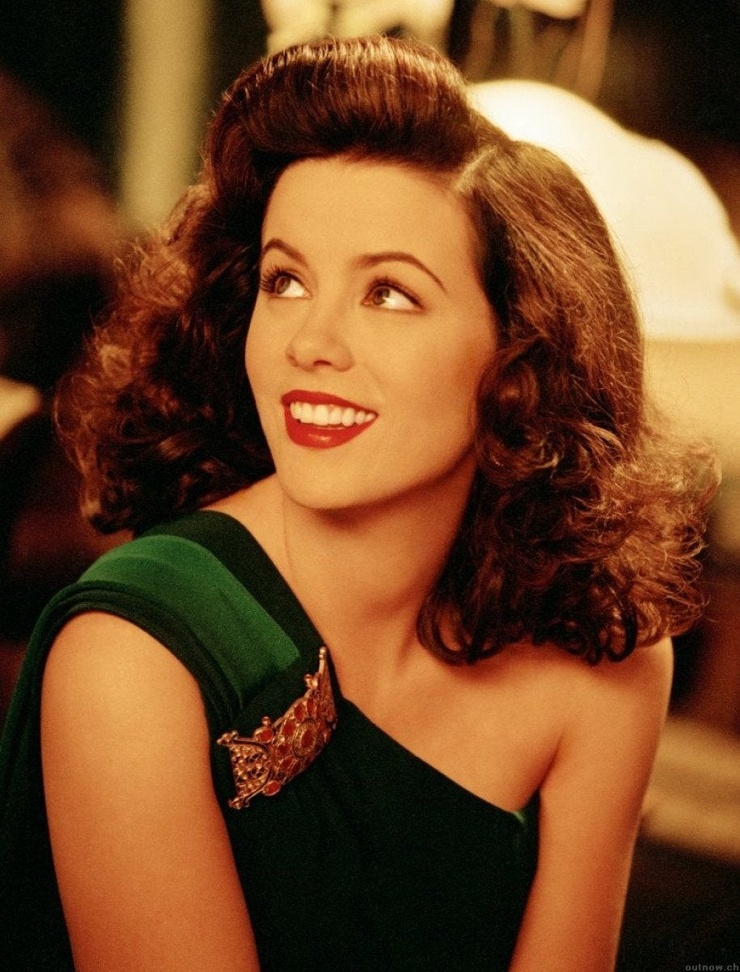 Ava Gardner (Kate Beckinsale)