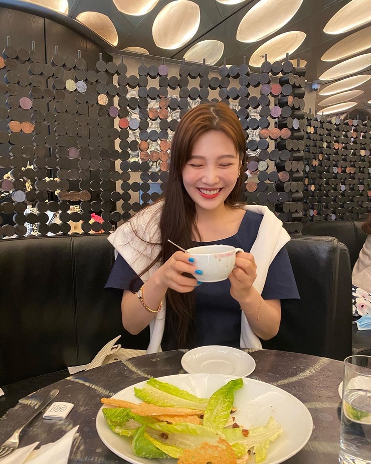 Joy (Park Soo Young)