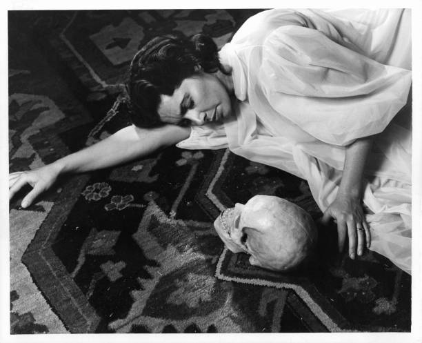 The Screaming Skull (1958) The Screaming Skull (1958)