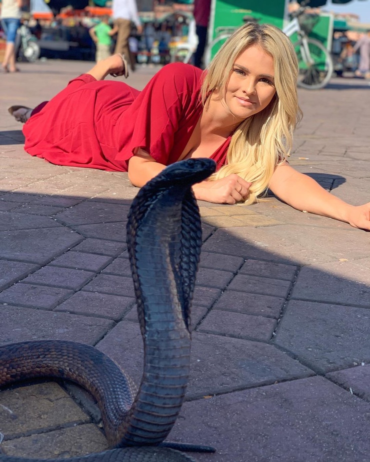 Kinsey Wolanski Kinsey Wolanski