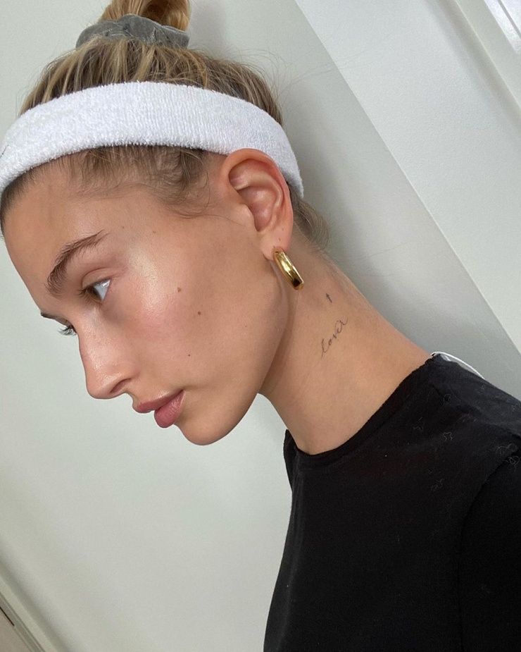 Hailey Baldwin