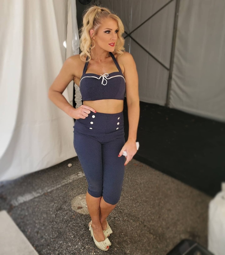 Lacey Evans