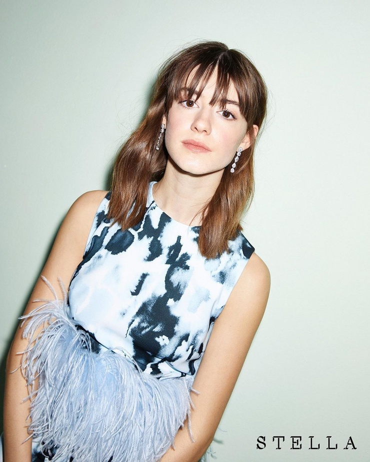 Daisy Edgar-Jones Daisy Edgar-Jones