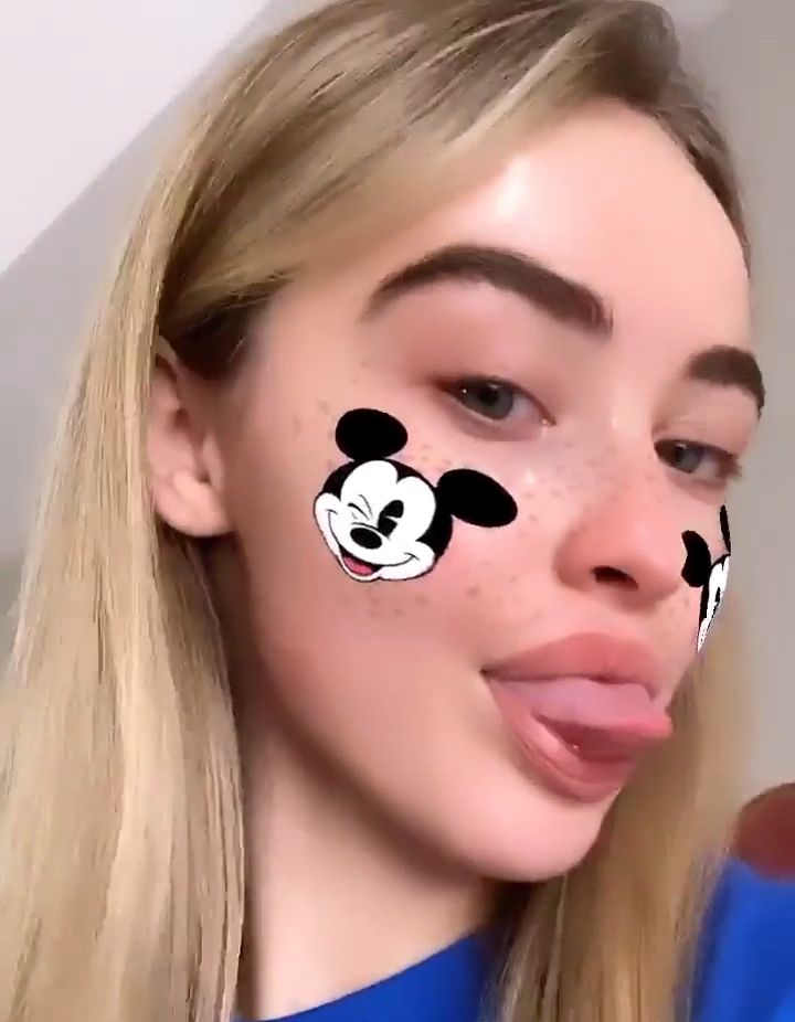 Sabrina Carpenter