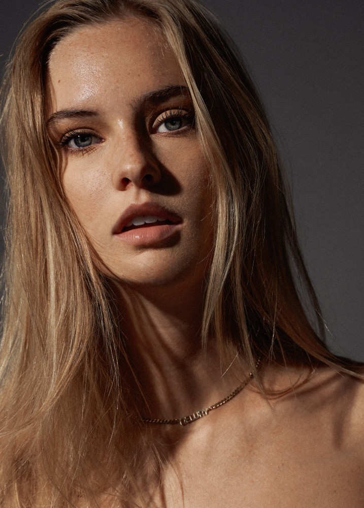 Emma DeLury Emma DeLury