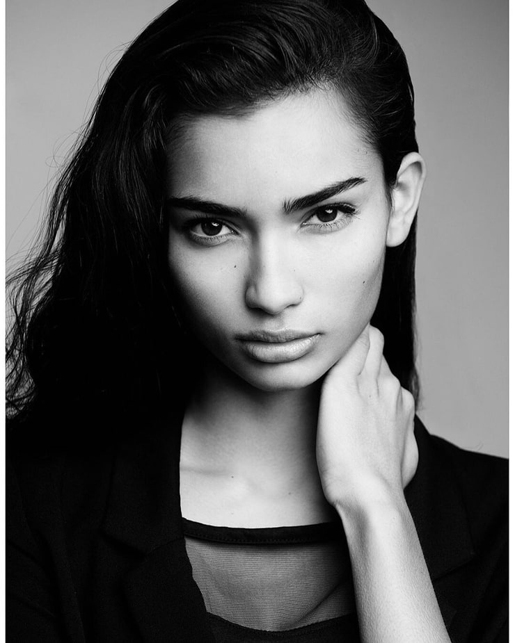 Kelly Gale