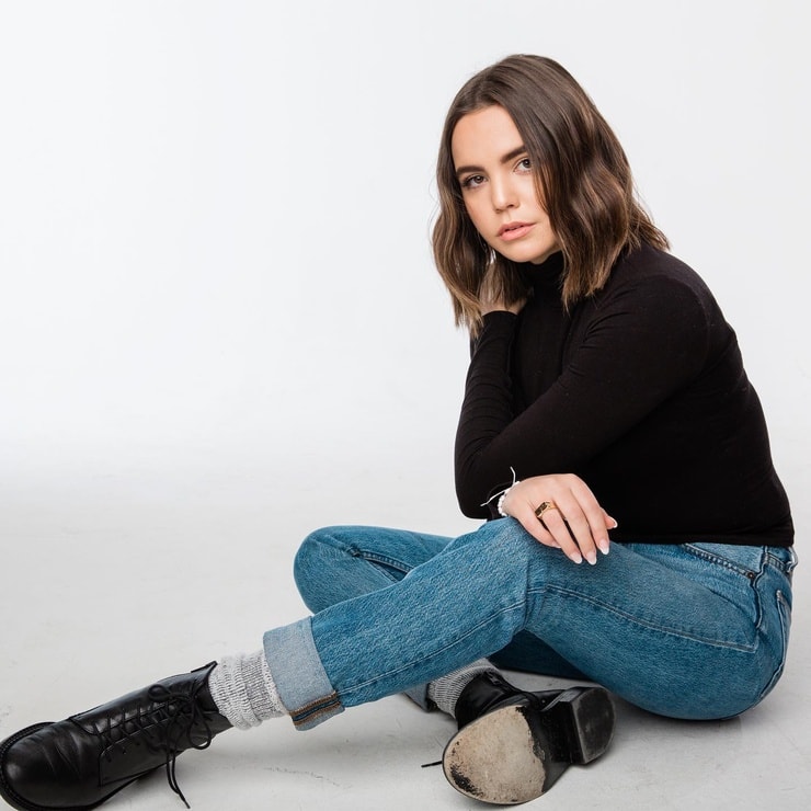 Bailee Madison