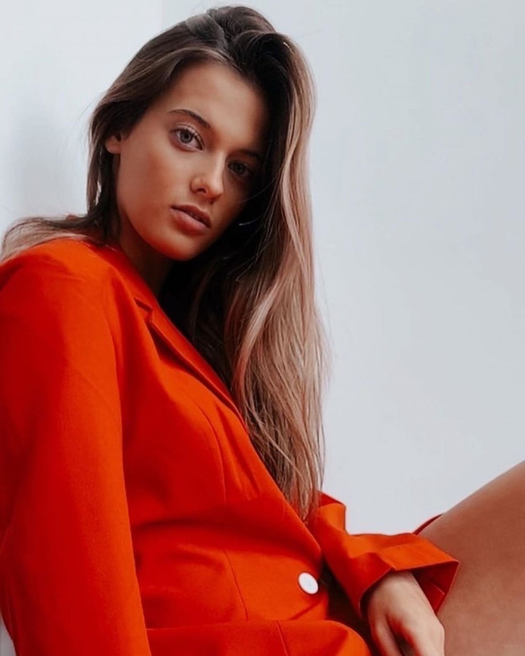 taya brooks