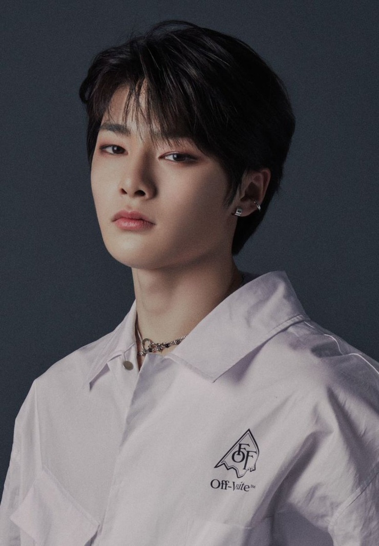 Stray Kids