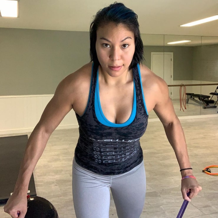 Mia Yim