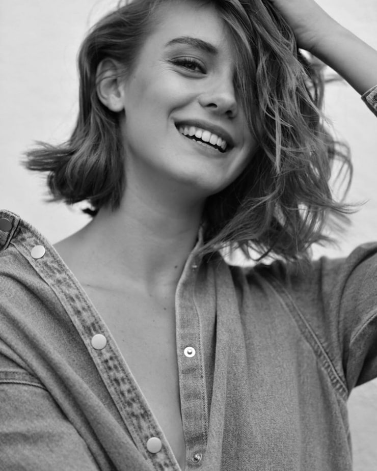 CELINA KROGMANN CELINA KROGMANN