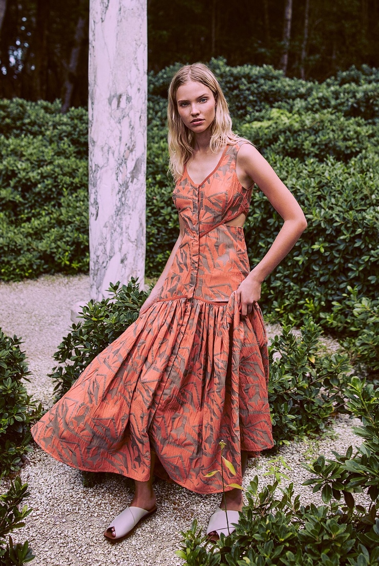 Sasha Luss Sasha Luss