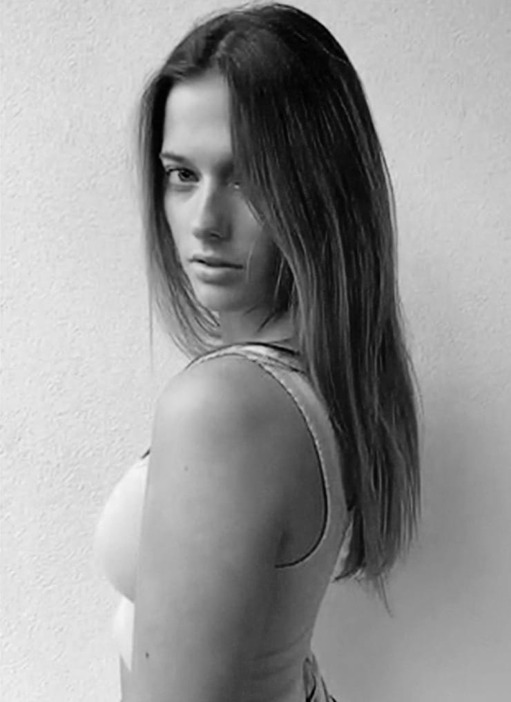 taya brooks