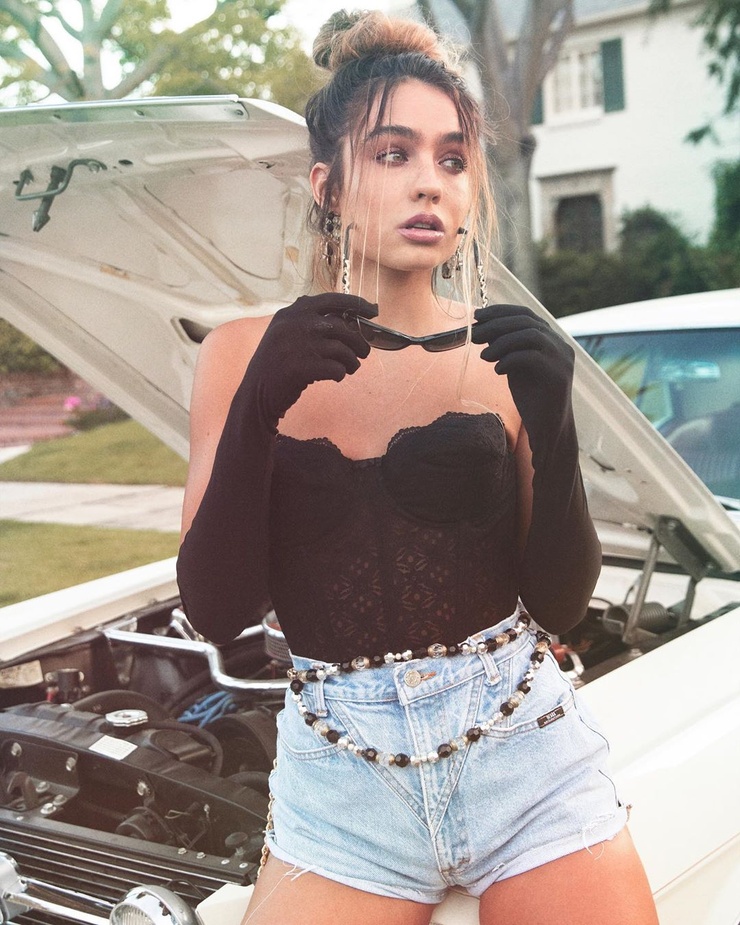 Sommer Ray
