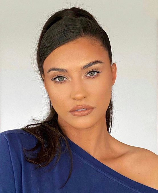 Antonia Iacobescu Antonia Iacobescu