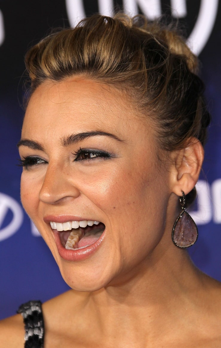 Samaire Armstrong