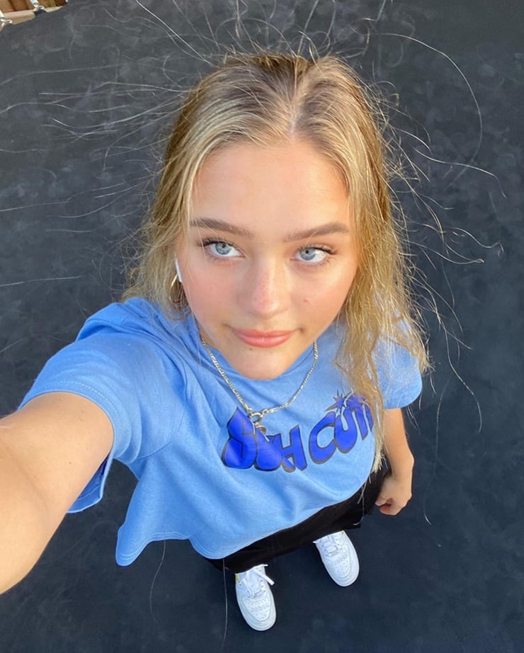 Lizzy Greene