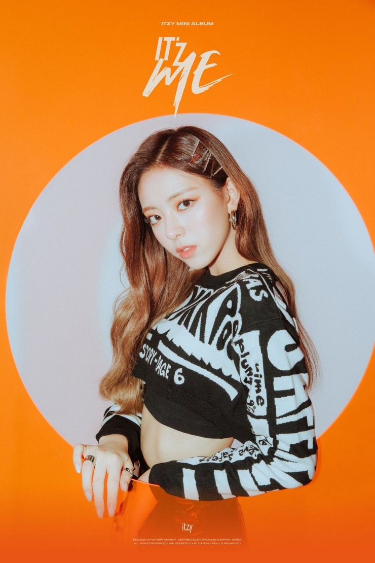 Yuna (ITZY) Yuna (ITZY)