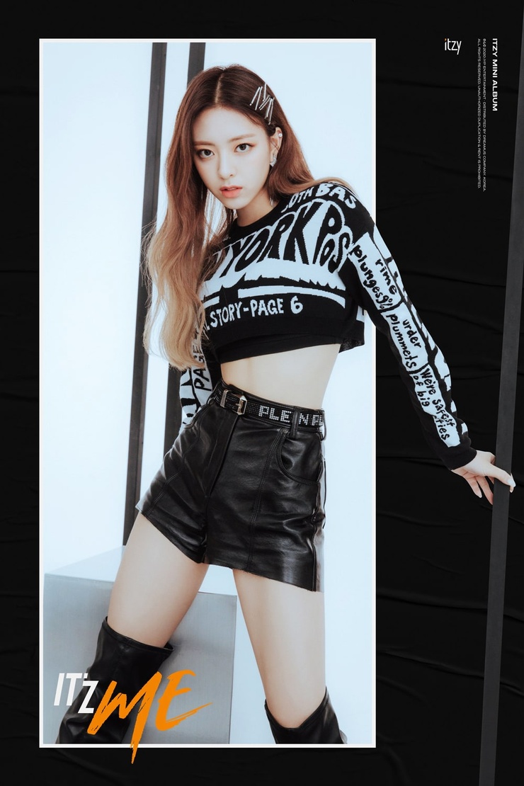 Yuna (ITZY) Yuna (ITZY)