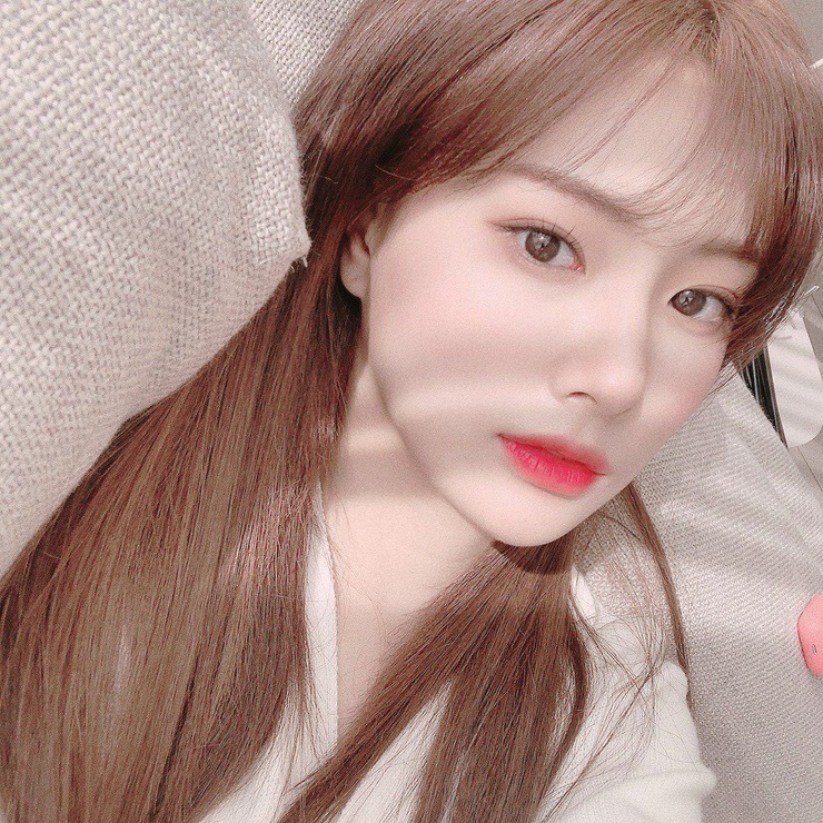 Kang Hyewon