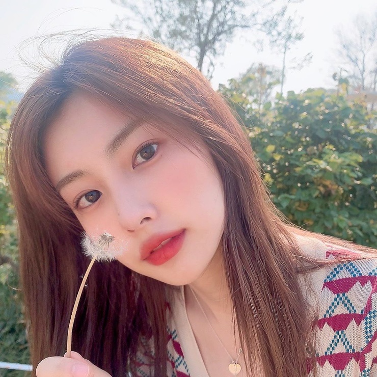 Kang Hyewon Kang Hyewon