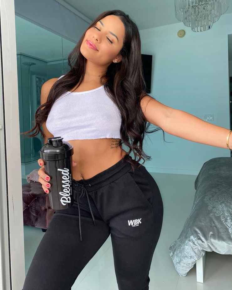 Katya Elise Henry