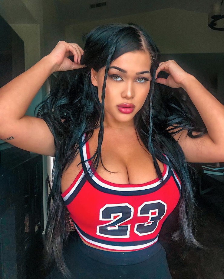 Picture of Tori Ross