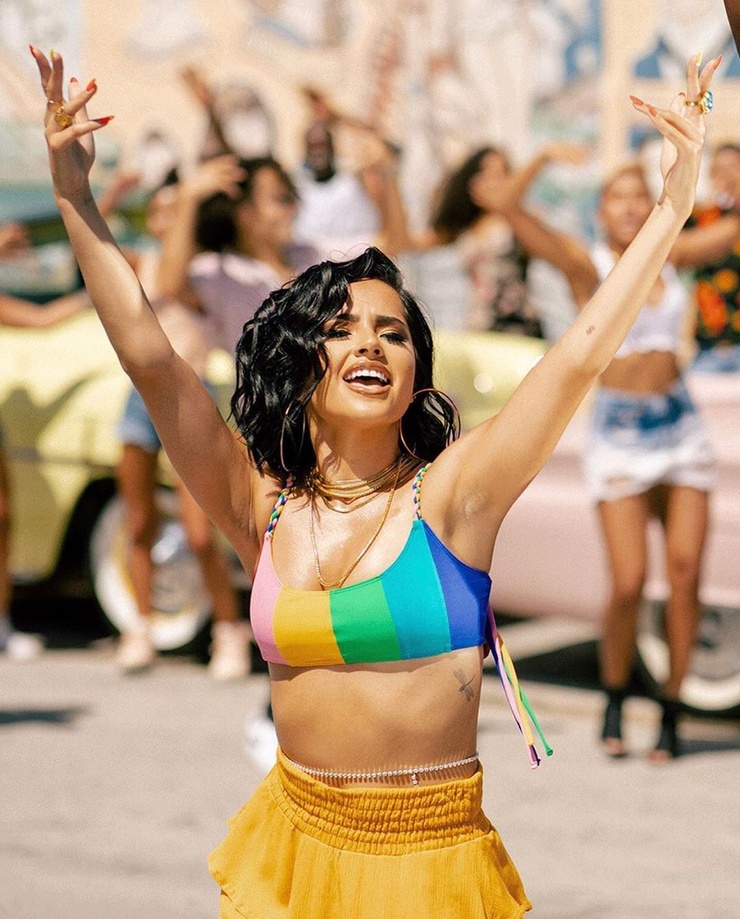 Becky G.