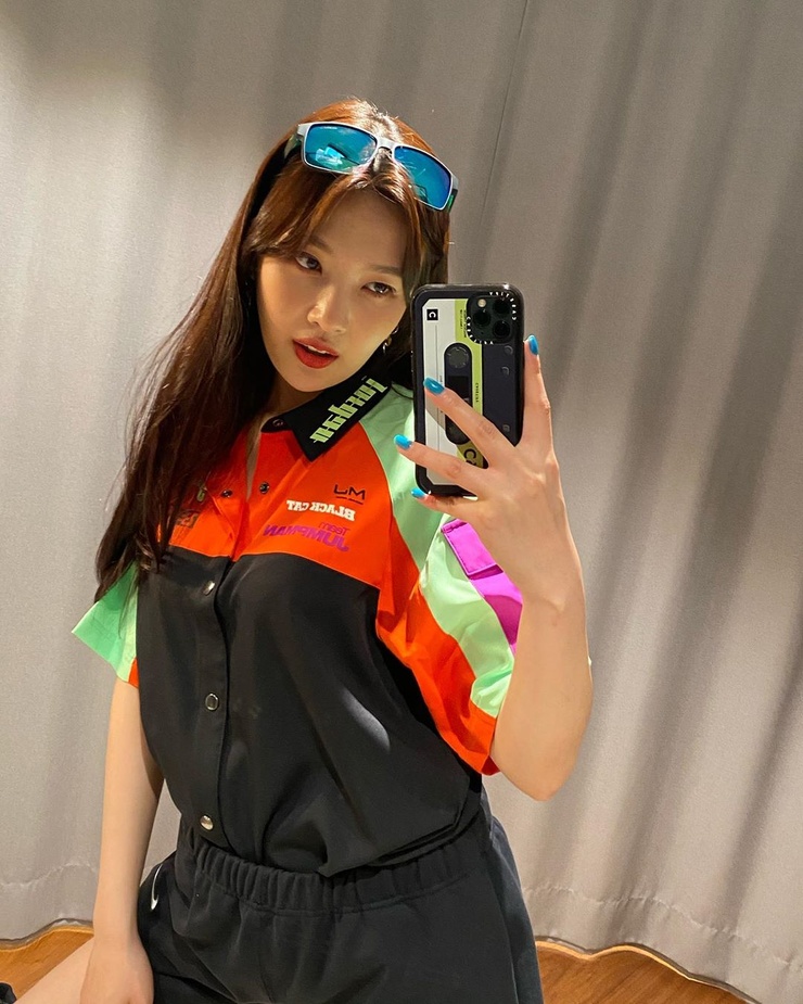Joy (Park Soo Young)