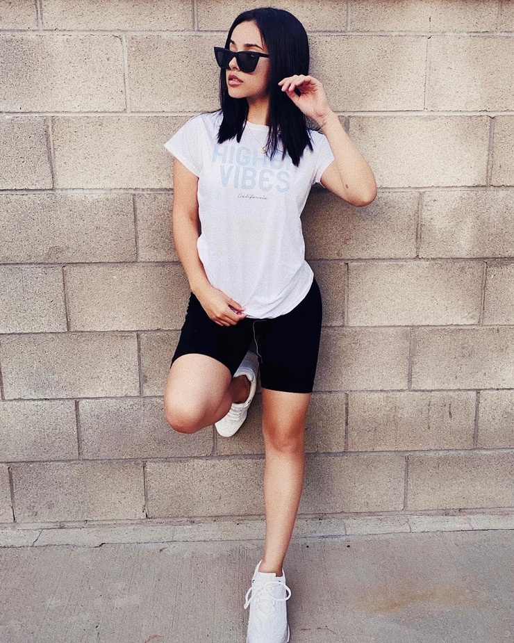Becky G.