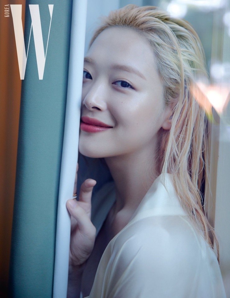 Seol-ri Choi Seol-ri Choi