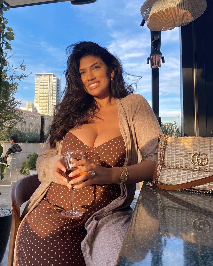 Latecia Thomas