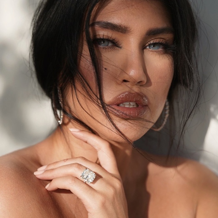 Latecia Thomas