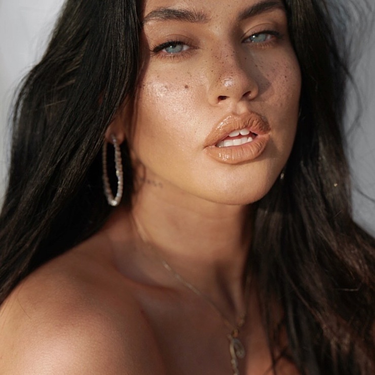 Latecia Thomas