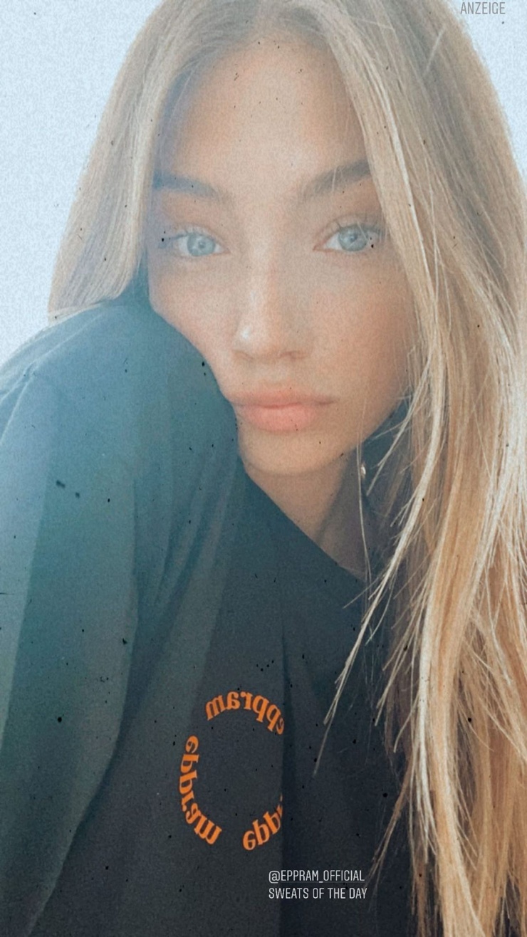 Lorena RAE Lorena RAE
