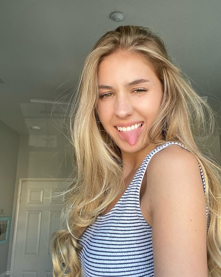 justine ouellet justine ouellet