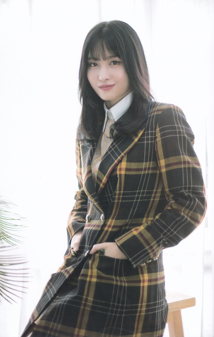 Hirai Momo