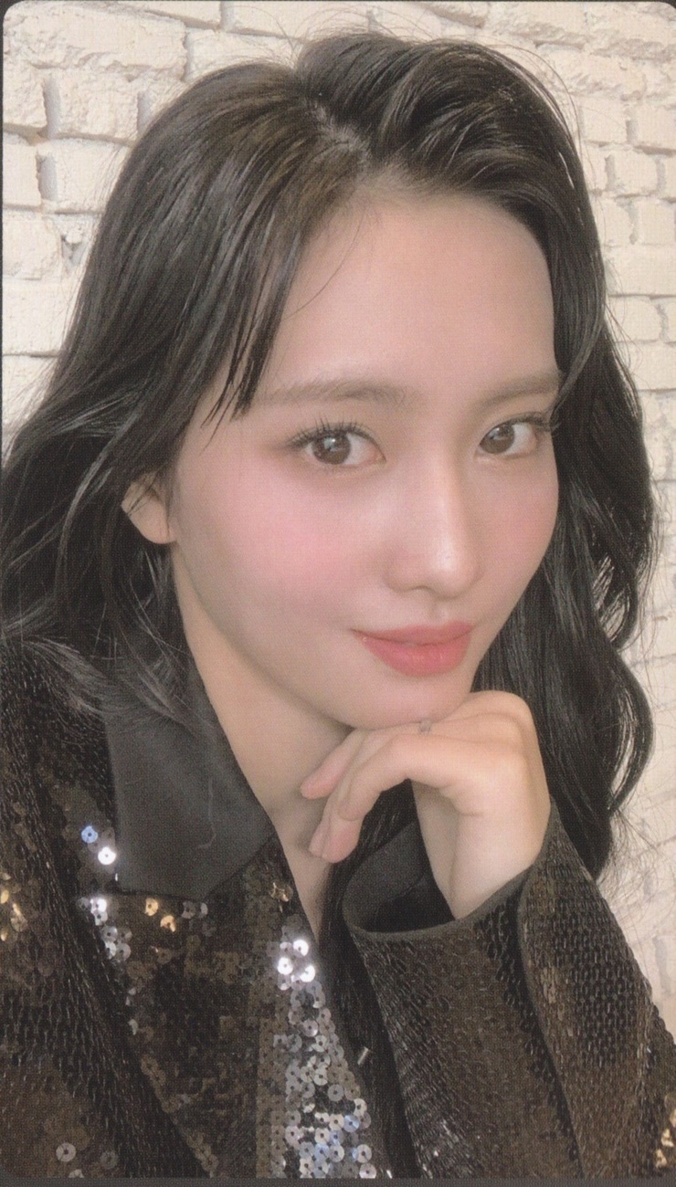 Hirai Momo