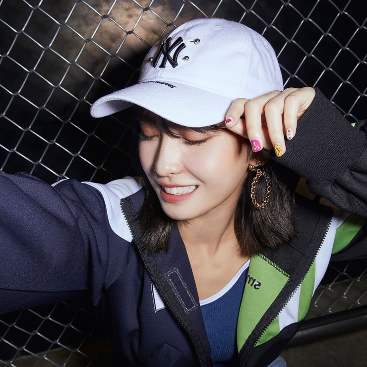 Hirai Momo