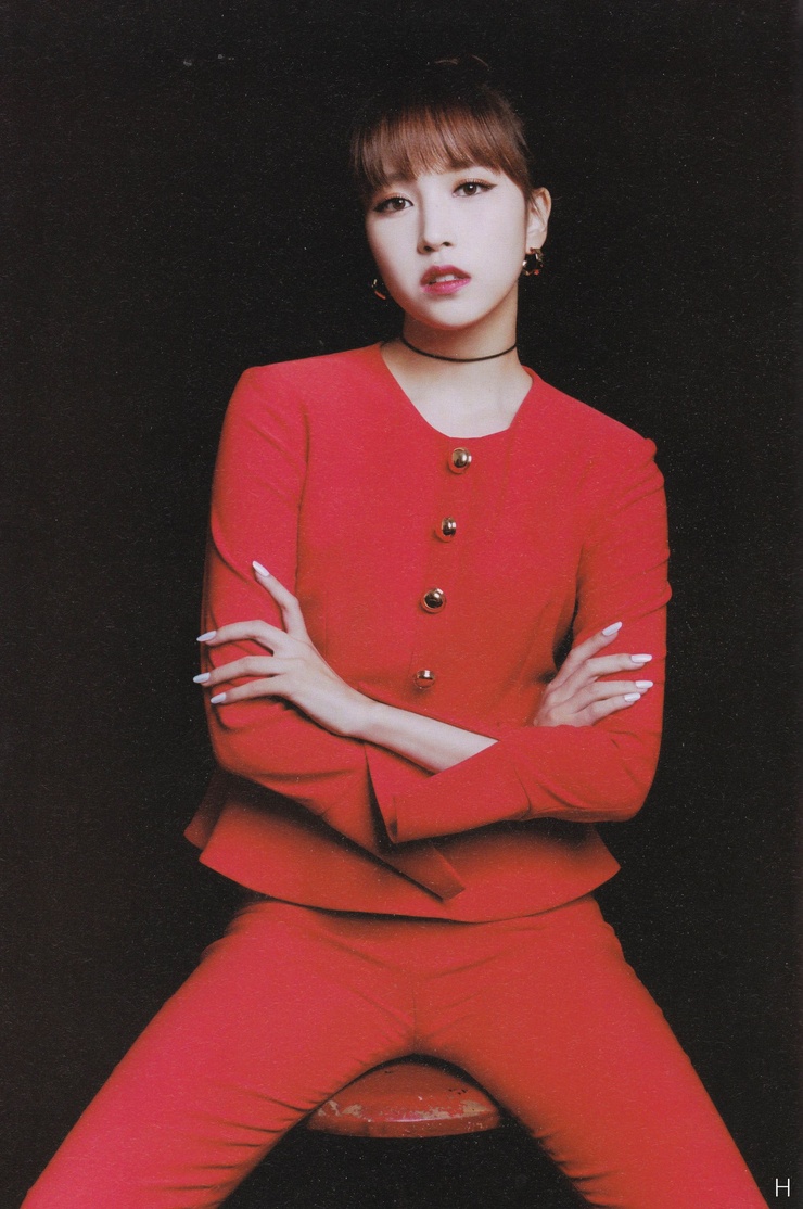 Myoui Mina