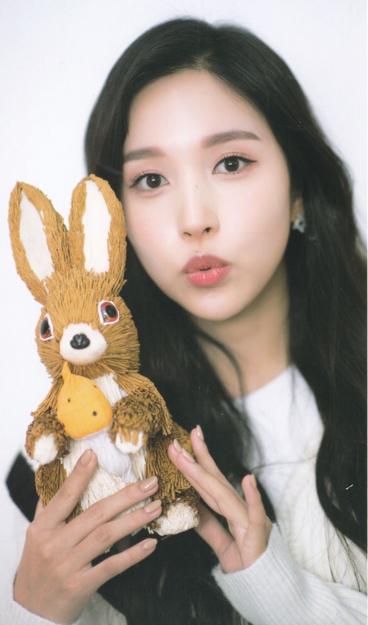 Myoui Mina