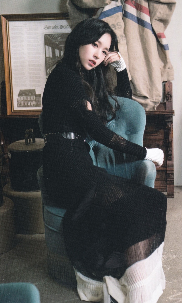 Myoui Mina