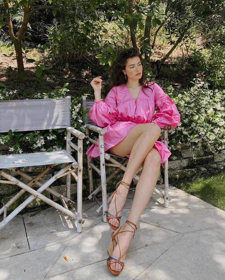 Jessica Clements Jessica Clements